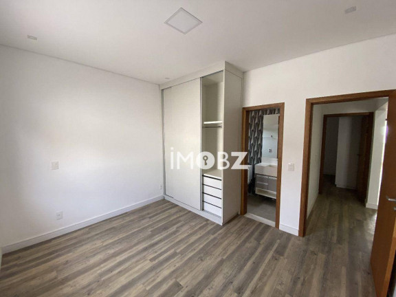 Imagem Imóvel com 3 Quartos à Venda, 390 m² em Condomínio Villa Real De Bragança - Bragança Paulista Imagem Imóvel com 3 Quartos à Venda, 390 m² em Condomínio Villa Real De Bragança - Bragança Paulista