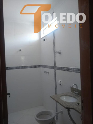 Imagem Casa com 3 Quartos à Venda, 180 m² em Vila Mesquita - São Paulo