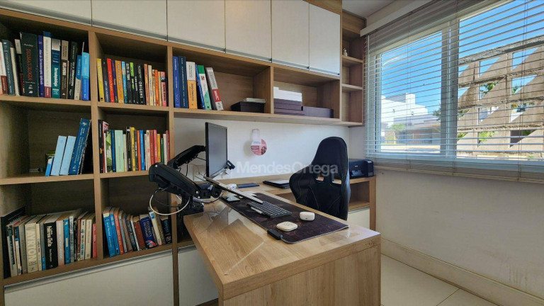 Imagem Casa com 4 Quartos à Venda, 380 m² em Condomínio Alphaville Nova Esplanada - Votorantim Imagem Casa com 4 Quartos à Venda, 380 m² em Condomínio Alphaville Nova Esplanada - Votorantim