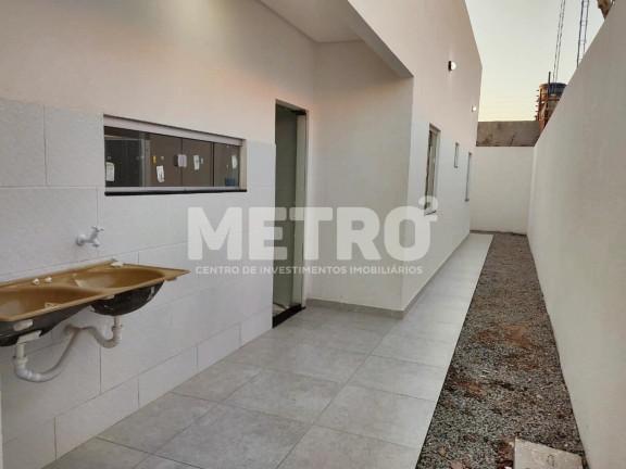 Imagem Casa com 1 Quarto à Venda, 131 m² em Vale Dourado - Petrolina Imagem Casa com 1 Quarto à Venda, 131 m² em Vale Dourado - Petrolina