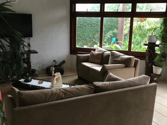 Imagem Casa com 5 Quartos à Venda, 450 m² em Jardim Carolina - Ubatuba Imagem Casa com 5 Quartos à Venda, 450 m² em Jardim Carolina - Ubatuba