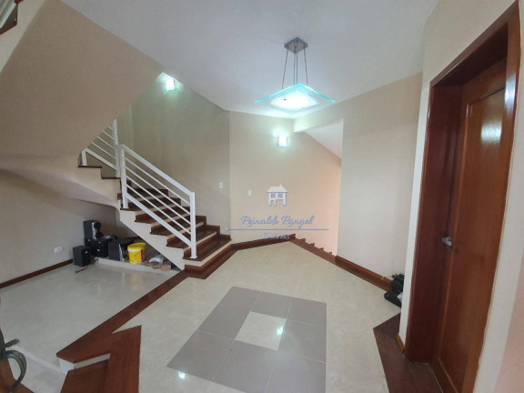 Imagem Sobrado com 3 Quartos à Venda, 500 m² em Jardim Passargada D - Cotia Imagem Sobrado com 3 Quartos à Venda, 500 m² em Jardim Passargada D - Cotia