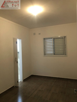 Imagem Casa com 3 Quartos à Venda, 135 m² em Tupi - Praia Grande Imagem Casa com 3 Quartos à Venda, 135 m² em Tupi - Praia Grande