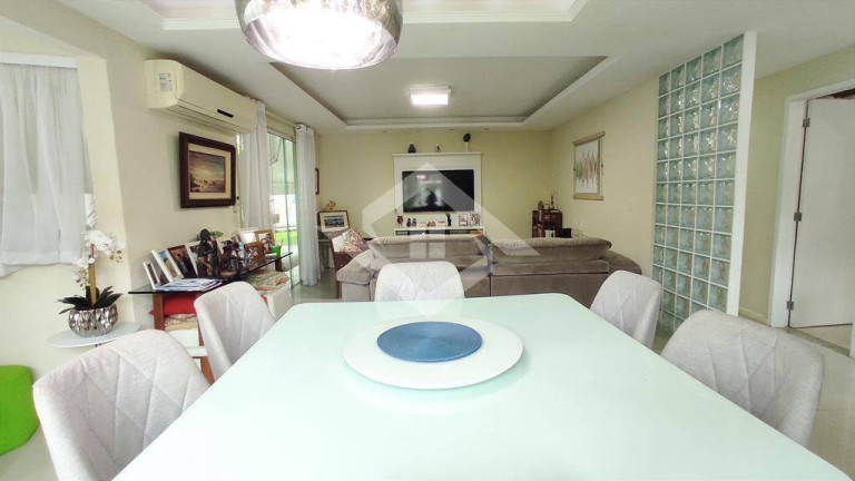 Imagem Casa de Condomínio com 4 Quartos à Venda, 360 m² em Vargem Grande - Rio De Janeiro Imagem Casa de Condomínio com 4 Quartos à Venda, 360 m² em Vargem Grande - Rio De Janeiro