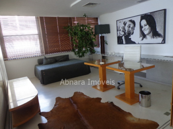 Imagem Apartamento com 5 Quartos à Venda, 600 m² em Copacabana - Rio De Janeiro Imagem Apartamento com 5 Quartos à Venda, 600 m² em Copacabana - Rio De Janeiro