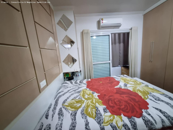 Imagem Sobrado com 3 Quartos à Venda,  em Vila Homero Thon - Santo André