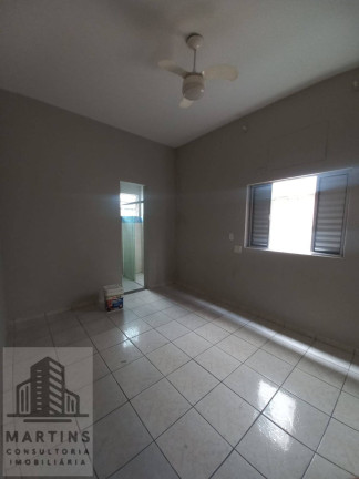 Imagem Kitnet com 1 Quarto à Venda, 35 m² em Encruzilhada - Santos