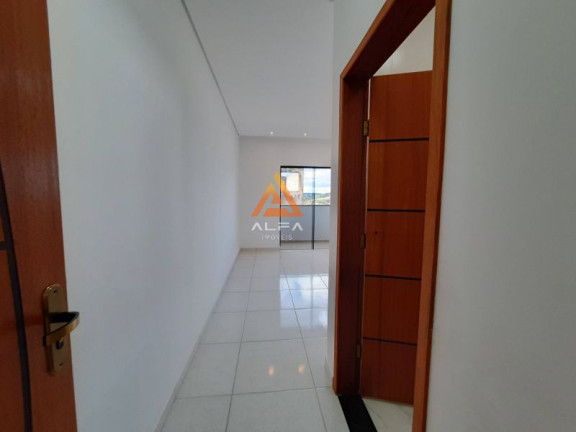Imagem Casa com 3 Quartos à Venda, 172 m²