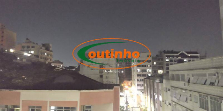 Imagem Apartamento com 4 Quartos à Venda, 108 m² em Tijuca - Rio De Janeiro Imagem Apartamento com 4 Quartos à Venda, 108 m² em Tijuca - Rio De Janeiro
