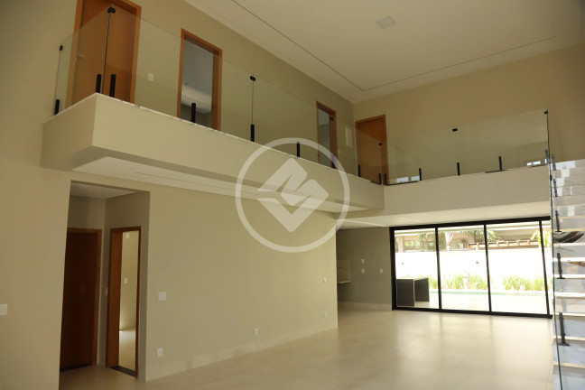 Imagem Casa com 4 Quartos à Venda, 299 m² em Condomínio Portal Do Sol Golfe Green - Goiânia Imagem Casa com 4 Quartos à Venda, 299 m² em Condomínio Portal Do Sol Golfe Green - Goiânia