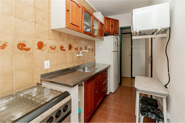 Imóvel com 2 Quartos à Venda,  em Partenon - Porto Alegre