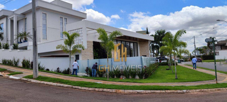 Imagem Casa com 4 Quartos à Venda, 263 m² em Condomínio Do Lago - Goiânia
