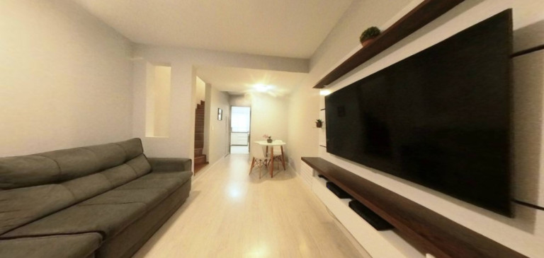 Sobrado com 2 Quartos à Venda, 74 m² em Conjunto Residencial Vista Verde - São Paulo