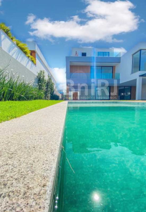 Imagem Casa com 5 Quartos à Venda, 600 m² em Barra Da Tijuca - Rio De Janeiro Imagem Casa com 5 Quartos à Venda, 600 m² em Barra Da Tijuca - Rio De Janeiro
