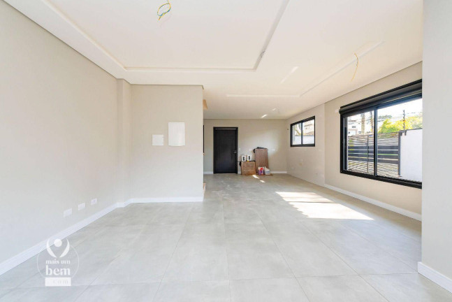 Imagem Sobrado com 3 Quartos à Venda, 187 m² em água Verde - Curitiba