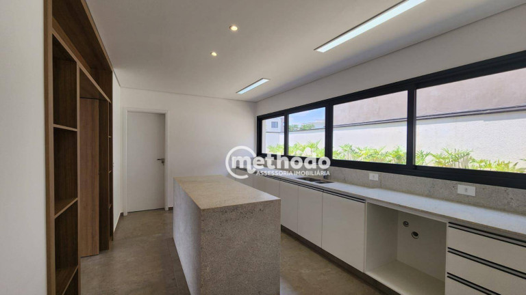 Imagem Casa com 3 Quartos à Venda, 359 m² em Alphaville Dom Pedro - Campinas Imagem Casa com 3 Quartos à Venda, 359 m² em Alphaville Dom Pedro - Campinas