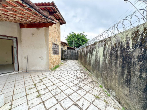 Imagem Casa com 2 Quartos à Venda, 75 m² em Forte - Praia Grande