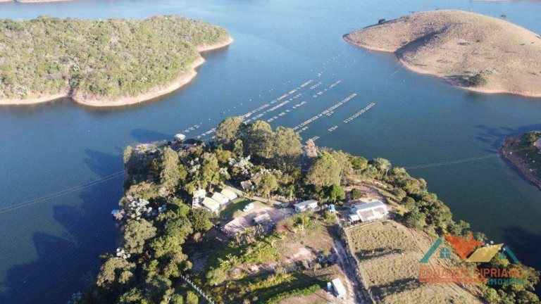 Edifício Residencial com 5 Quartos à Venda, 300 m² em Zona Rural - Paraibuna