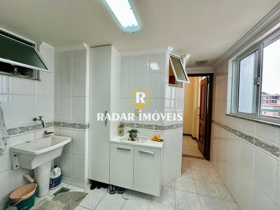 Imagem Apartamento com 3 Quartos à Venda, 220 m² em Braga - Cabo Frio