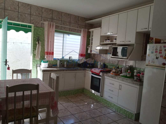 Imagem Casa com 4 Quartos à Venda,  em Centro - Pirassununga