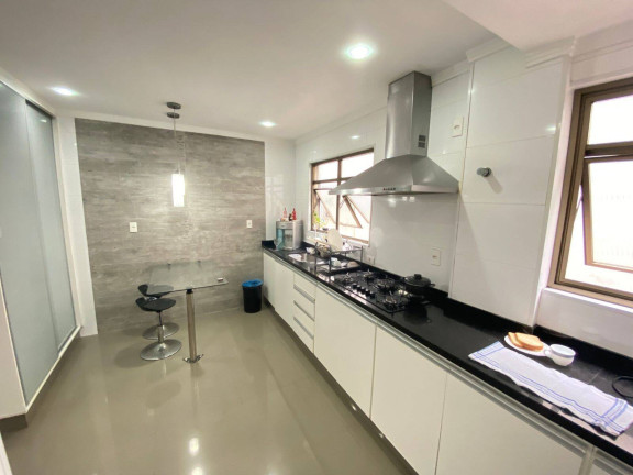 Imagem Casa com 4 Quartos à Venda, em Aparecida - Santos Imagem Casa com 4 Quartos à Venda, em Aparecida - Santos