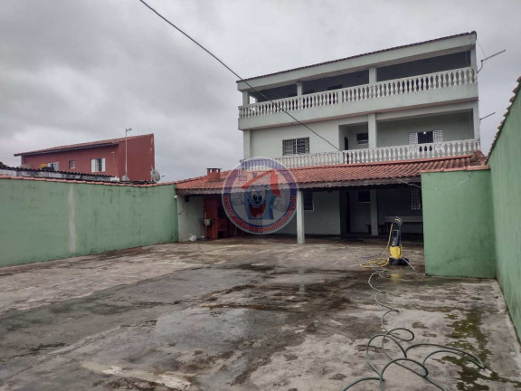 Casa com 3 Quartos à Venda,  em Agenor De Campos - Mongaguá
