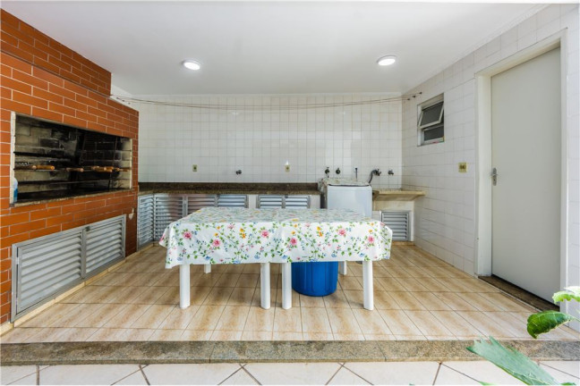 Imagem Casa com 3 Quartos à Venda, em Vila Regente Feijó - São Paulo Imagem Casa com 3 Quartos à Venda, em Vila Regente Feijó - São Paulo
