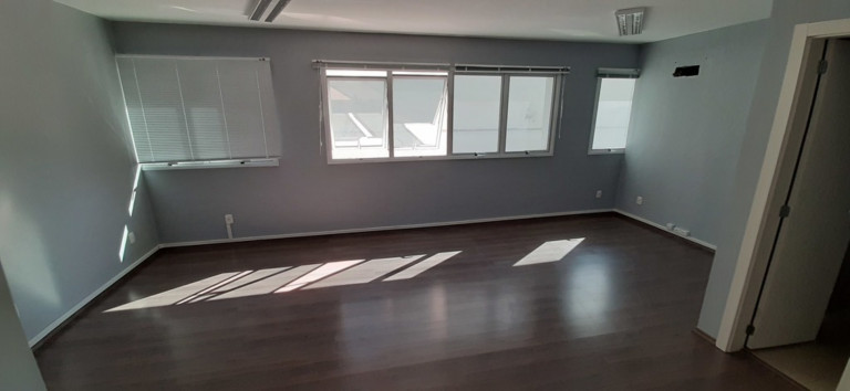 Imagem Imóvel à Venda, 32 m² em Menino Deus - Porto Alegre