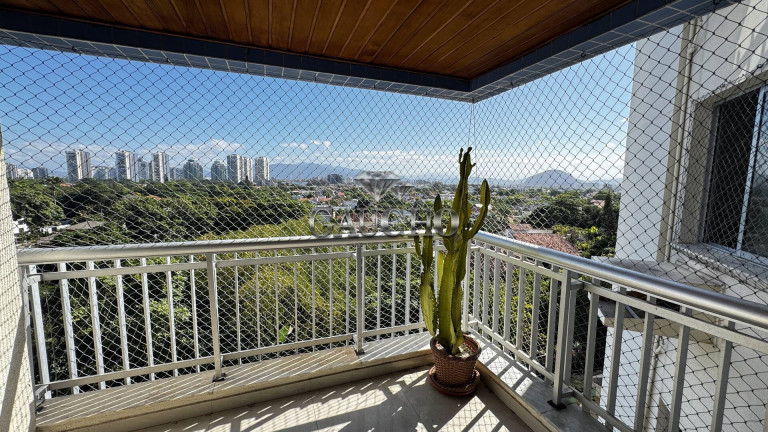 Imagem Apartamento com 3 Quartos à Venda, 75 m² em Barra Da Tijuca - Rio De Janeiro