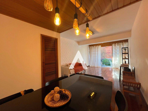 Imagem Casa com 2 Quartos à Venda, 77 m² em Alto - Teresópolis Imagem Casa com 2 Quartos à Venda, 77 m² em Alto - Teresópolis