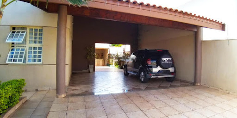 Casa com 3 Quartos à Venda, 206 m² em Jardim Eulina - Campinas