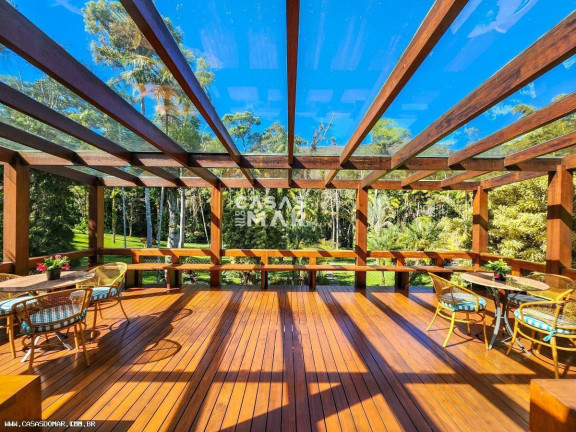 Imagem Casa com 6 Quartos à Venda, 1.500 m² em Quebra Frascos - Teresópolis Imagem Casa com 6 Quartos à Venda, 1.500 m² em Quebra Frascos - Teresópolis