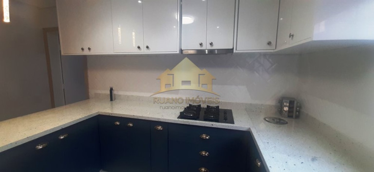 Imagem Sobrado com 3 Quartos à Venda, 213 m² em Vila Nhocune - São Paulo