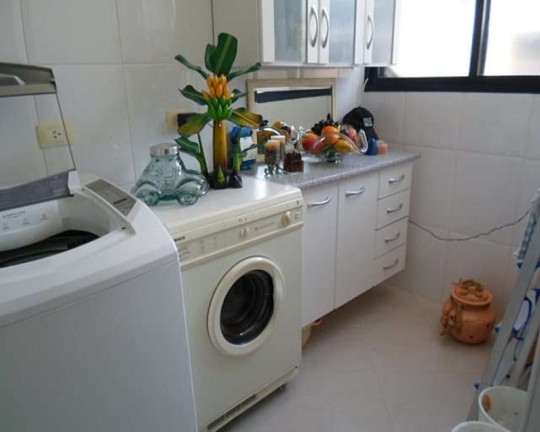 Imagem Apartamento com 4 Quartos à Venda, 162 m² em Pitangueiras - Guarujá