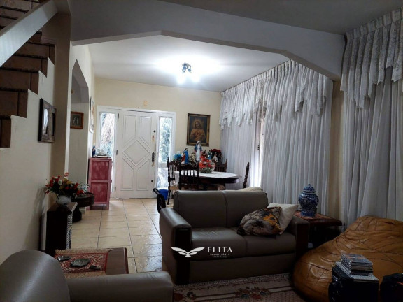 Imagem Sobrado com 4 Quartos à Venda, 176 m² em Centro - Barra Velha Imagem Sobrado com 4 Quartos à Venda, 176 m² em Centro - Barra Velha