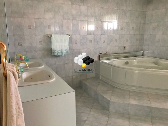 Imagem Casa com 3 Quartos à Venda, 558 m² em Igara - Canoas