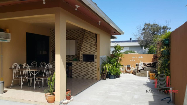Imagem Casa com 4 Quartos à Venda, 228 m² em Praia De Fora - Palhoça Imagem Casa com 4 Quartos à Venda, 228 m² em Praia De Fora - Palhoça