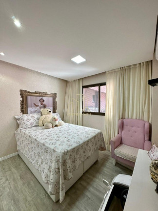 Imagem Imóvel com 4 Quartos à Venda, 156 m² em Pituaçu - Salvador Imagem Imóvel com 4 Quartos à Venda, 156 m² em Pituaçu - Salvador