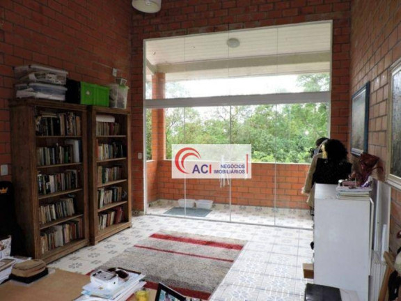 Imagem Casa com 4 Quartos à Venda, 205 m² em Granja Viana - Embu Das Artes