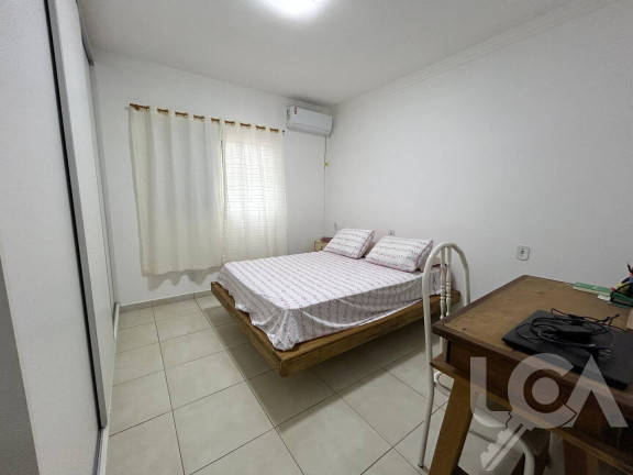 Imagem Casa com 2 Quartos à Venda, 98 m² em Jardim Jaqueira - Caraguatatuba