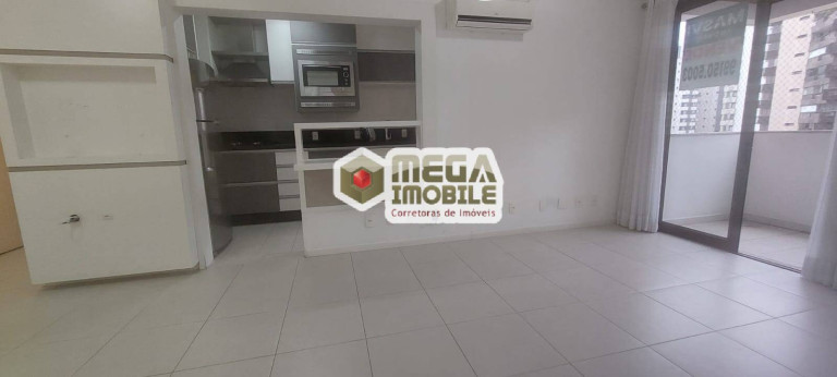 Imagem Apartamento com 2 Quartos à Venda, 71 m² em Centro - Florianópolis