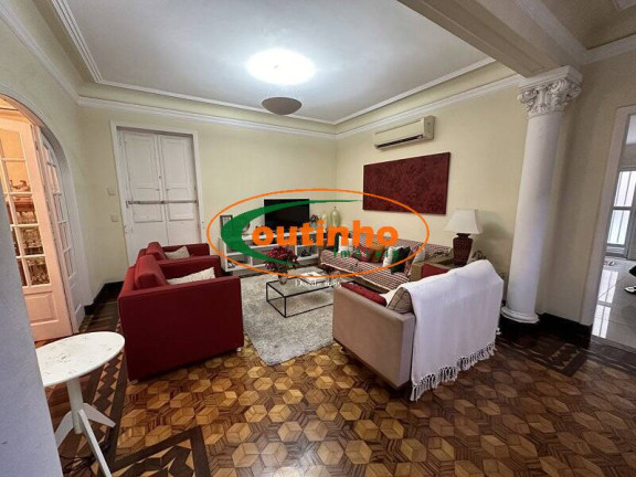 Imagem Casa com 4 Quartos à Venda, 200 m² em Tijuca - Rio De Janeiro Imagem Casa com 4 Quartos à Venda, 200 m² em Tijuca - Rio De Janeiro