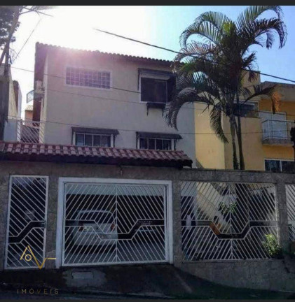 Sobrado com 3 Quartos à Venda, 264 m² em Vila Lima I - Arujá