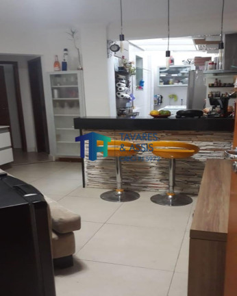 Imóvel com 2 Quartos à Venda, 80 m² em Cascatinha - Juiz De Fora