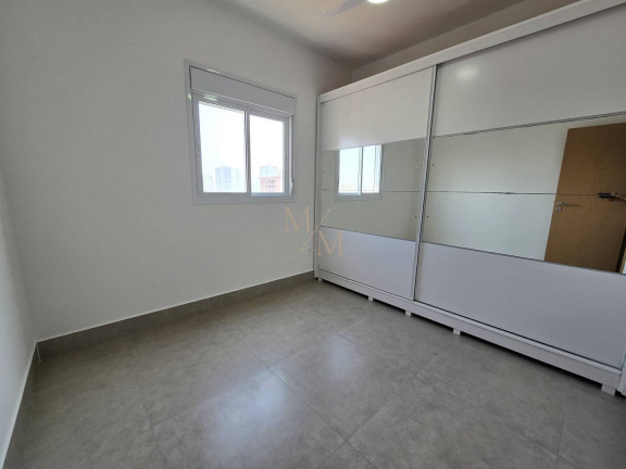 Imagem Apartamento com 2 Quartos à Venda, 75 m² em Embaré - Santos