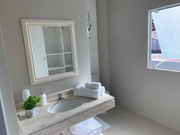 Imagem Casa com 6 Quartos para Temporada, 380 m² em Jurerê Internacional - Florianópolis