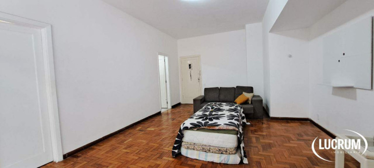 Imagem Apartamento com 3 Quartos à Venda, 130 m² em Copacabana - Rio De Janeiro