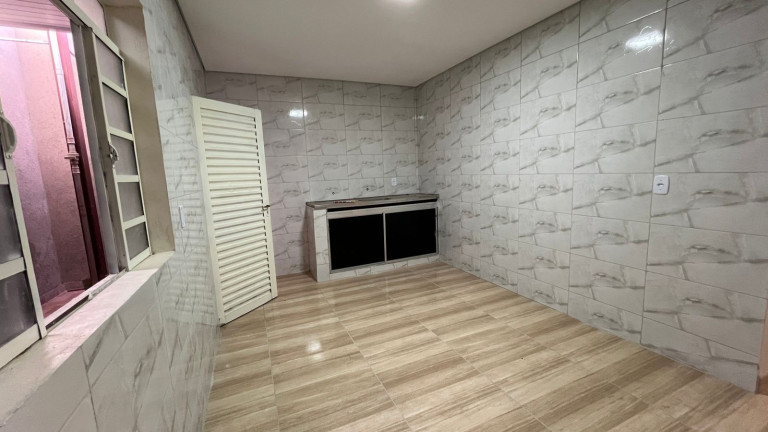 Imagem Casa com 3 Quartos à Venda, 140 m² em Recanto Das Emas - Brasília Imagem Casa com 3 Quartos à Venda, 140 m² em Recanto Das Emas - Brasília