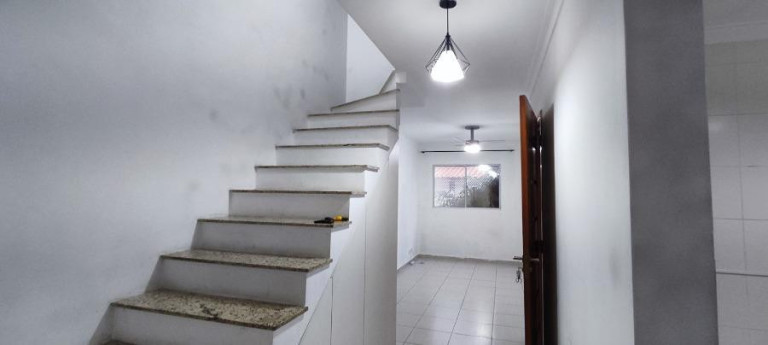Imagem Sobrado com 2 Quartos à Venda, 100 m² em Vila Jacuí - São Paulo