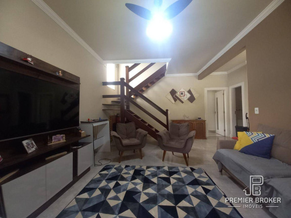 Imagem Casa com 3 Quartos à Venda, 130 m² em Albuquerque - Teresópolis Imagem Casa com 3 Quartos à Venda, 130 m² em Albuquerque - Teresópolis